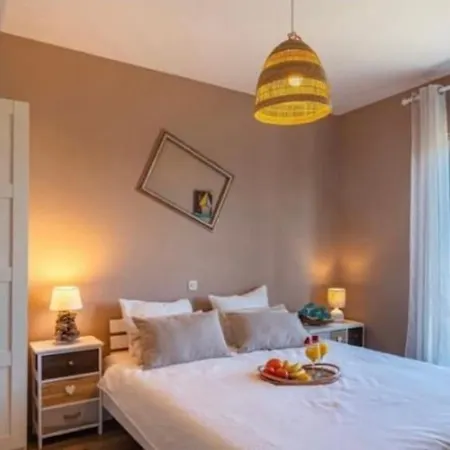 Fairyland 150qm Fuer 8pax Apartment Paljuv