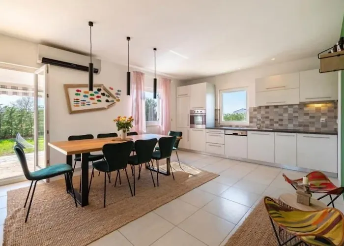 Fairyland 150qm Fuer 8pax Lägenhet *