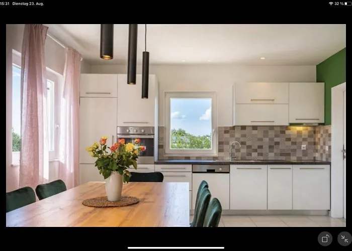 Fairyland 150qm Fuer 8pax Lägenhet *