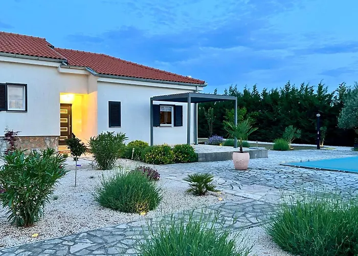 Fairyland 150qm Fuer 8pax